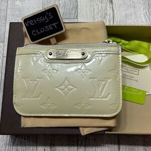 💯 Authentic Louis Vuitton Monogram Vernis Pochette Key Cles  & Change Holder 🤎🤍